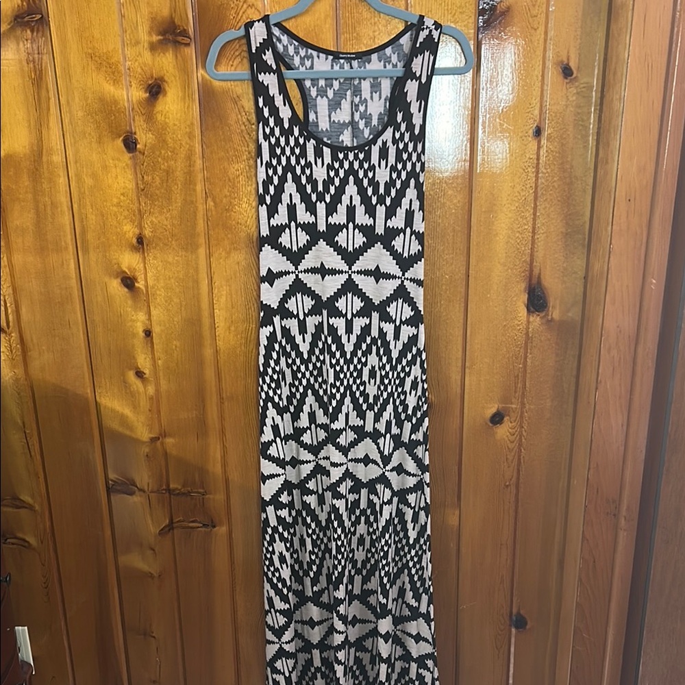 Black and Beige Sleeveless Scoop Neck Sundress